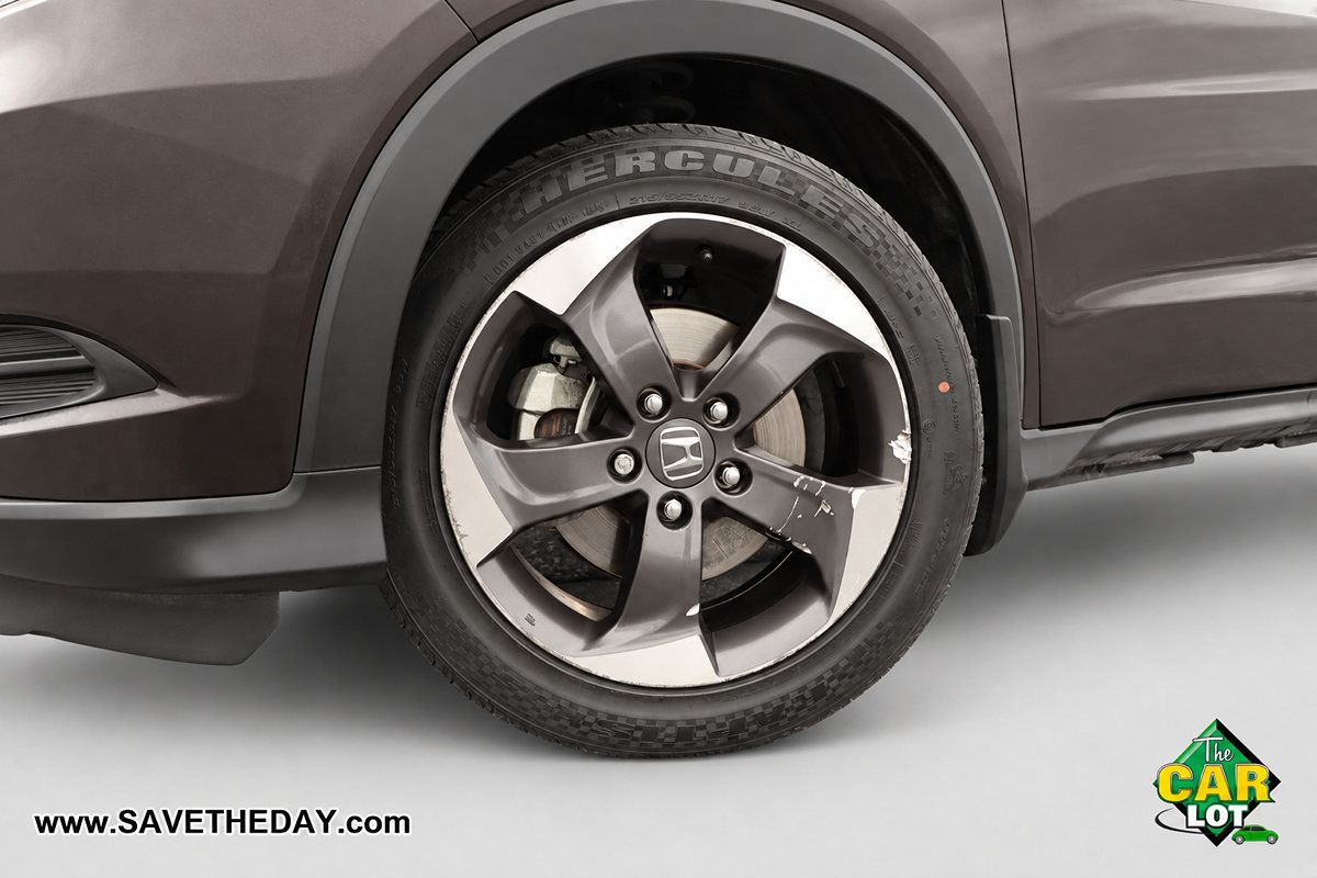 Used 2018 Honda HR-V EX image 3