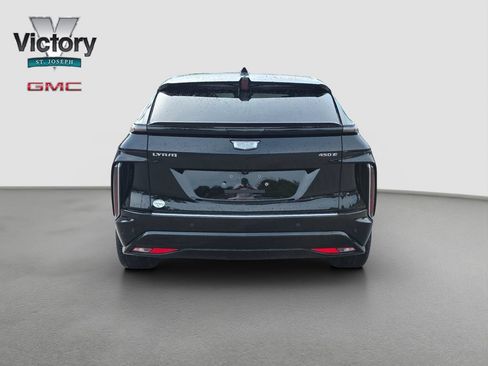 Used 2024 Cadillac Lyriq Tech RWD image 16