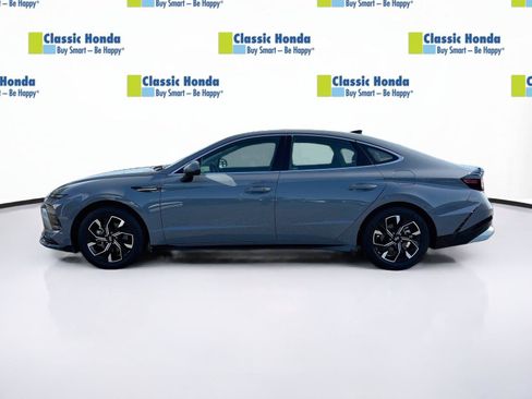 Used 2025 Hyundai Sonata SEL FWD image 4