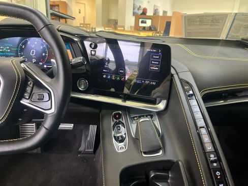 Used 2023 Chevrolet Corvette Stingray Premium Cpe w/ 3LT image 19