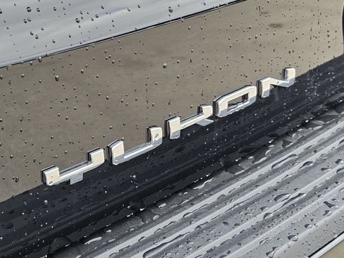 New 2026 GMC Yukon Denali w/ Denali Reserve Package image 8