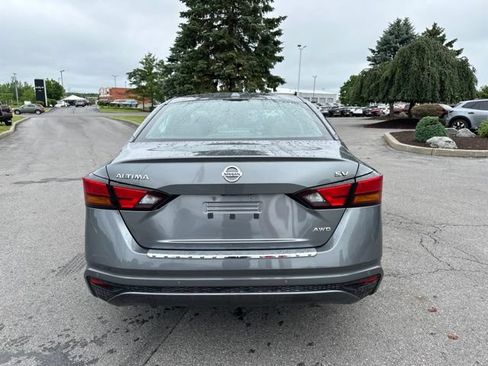 Used 2022 Nissan Altima 2.5 SV AWD/4WD image 4