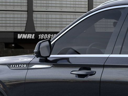 New 2025 Lincoln Aviator Reserve w/ Equipment Group 201A image 20