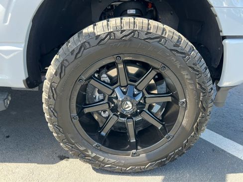 Certified 2025 Ford F150 Lariat w/ Equipment Group 501A Mid image 16