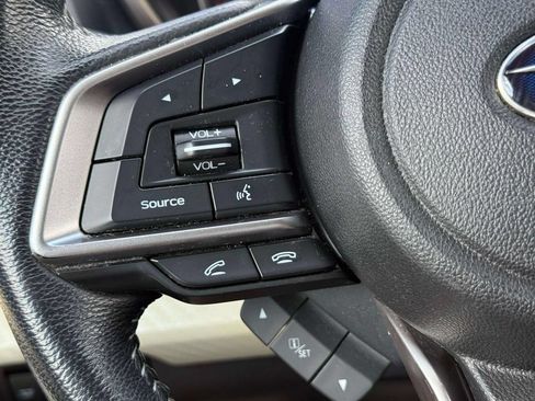Used 2021 Subaru Ascent Premium w/ Convenience Package AWD/4WD image 23