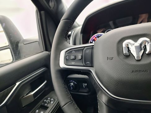 New 2026 RAM 3500 Big Horn AWD/4WD image 35