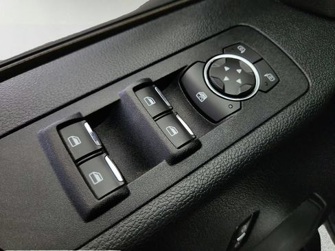 Used 2018 Ford F150 XLT w/ Equipment Group 302A Luxury AWD/4WD image 19