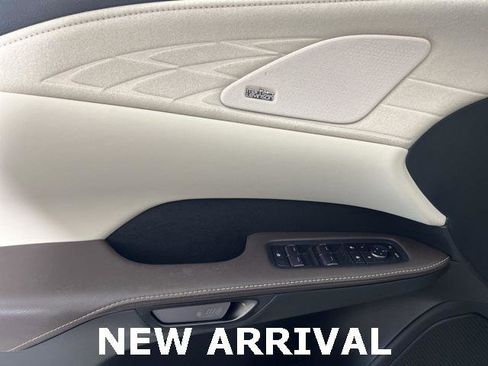 Used 2023 Lexus RX 350 AWD image 8