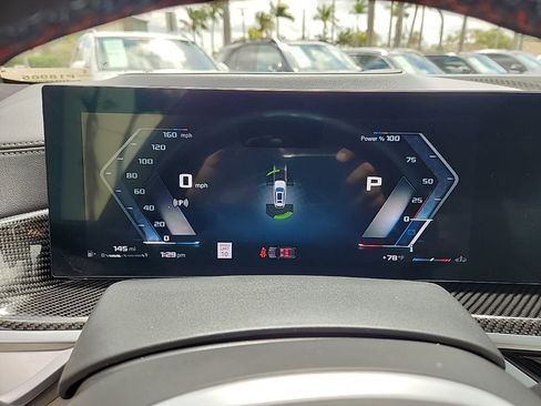 Used 2024 BMW X7 M60i w/ Executive Package image 31