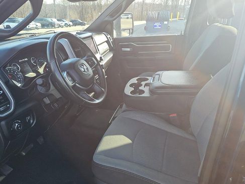 Used 2024 RAM 2500 Big Horn w/ Bed Utility Group image 7