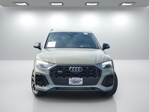 Used 2021 Audi SQ5 Premium Plus w/ Premium Plus Package AWD/4WD image 2