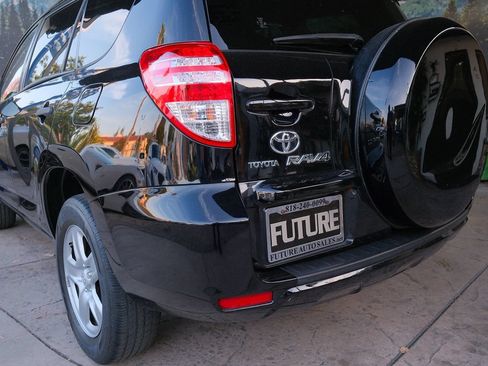 Used 2009 Toyota RAV4 2WD image 40