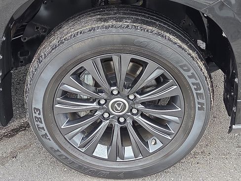 Used 2020 Lexus GX 460 Premium image 7