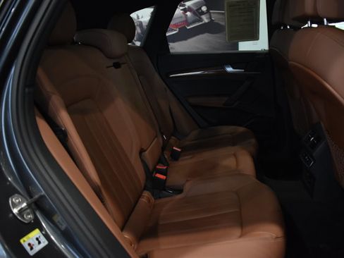 Used 2022 Audi Q5 2.0T Premium Plus w/ Premium Plus Package image 30