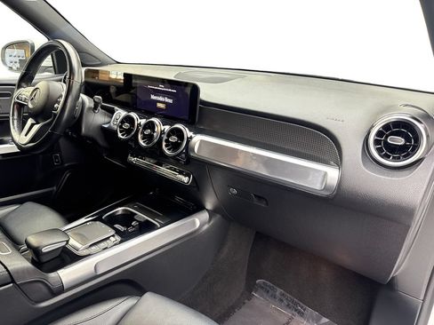 Used 2023 Mercedes-Benz GLB 250 4MATIC image 54