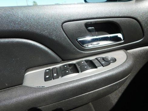 Used 2008 Chevrolet Tahoe LS image 11