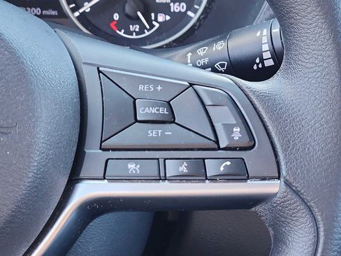 Used 2023 Nissan Sentra SV FWD image 21