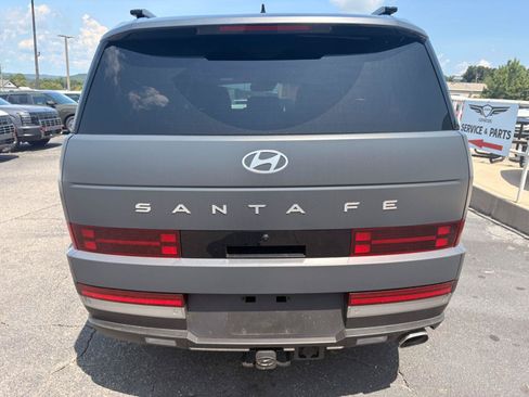 Used 2025 Hyundai Santa Fe Limited w/ Tow & Go Package FWD image 7