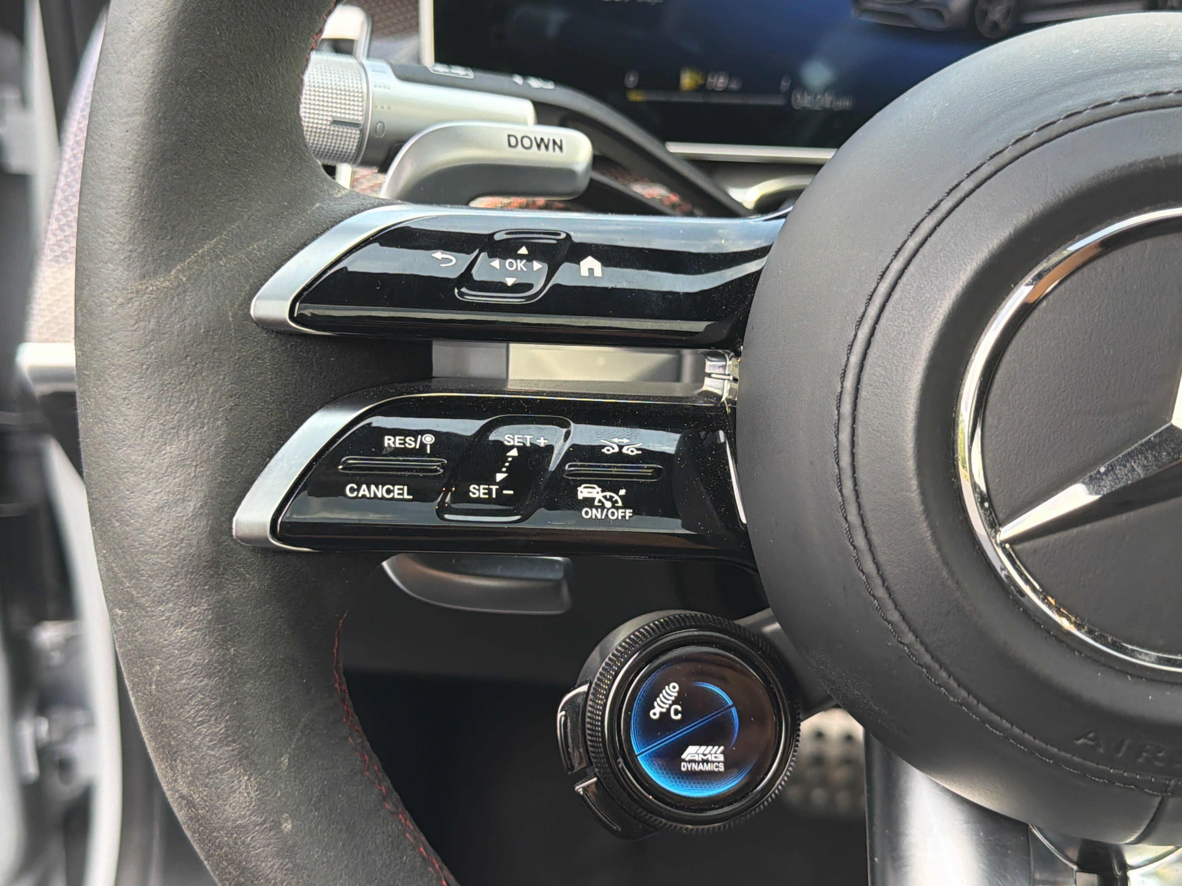 Used 2024 Mercedes-Benz S 63 AMG S w/ Rear Seat Package image 34