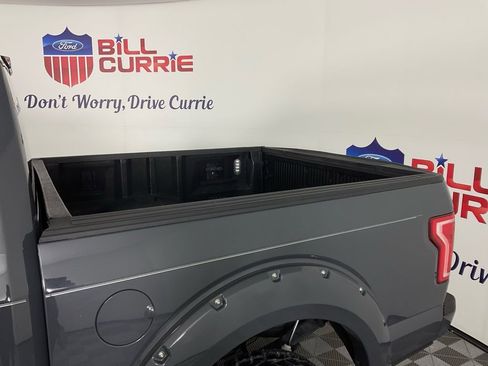 Used 2016 Ford F150 XLT w/ Equipment Group 302A Luxury image 11