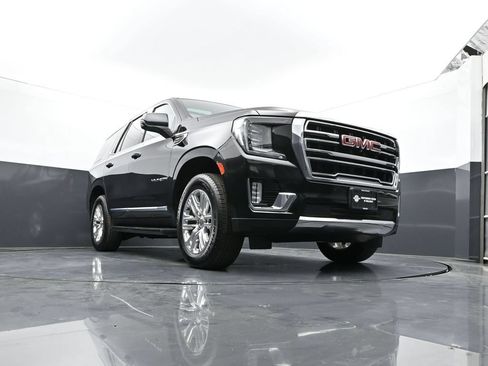 Used 2022 GMC Yukon SLT w/ SLT Premium Package AWD/4WD image 42