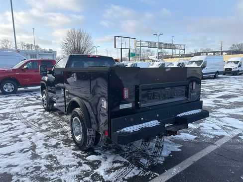 Used 2017 GMC Sierra 3500 SLE w/ SLE Preferred Package image 6