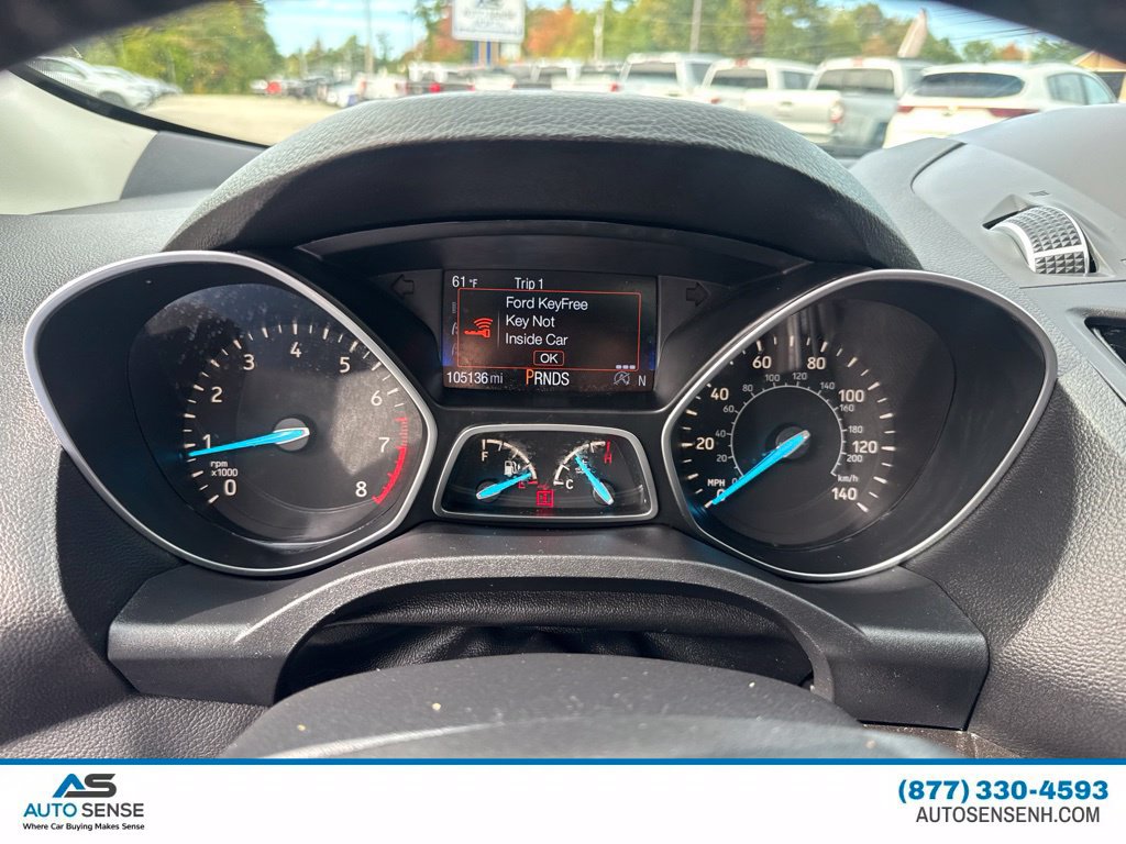 Used 2017 Ford Escape Titanium AWD/4WD image 15