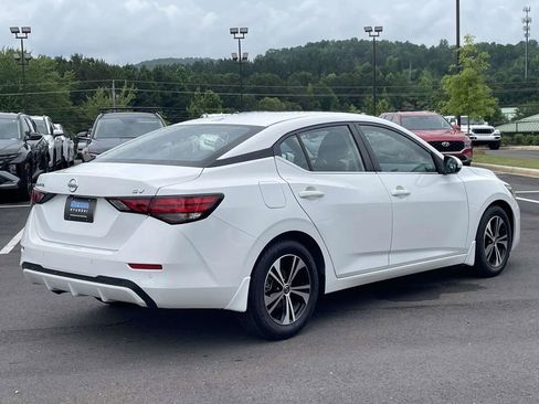 Used 2023 Nissan Sentra SV FWD image 3