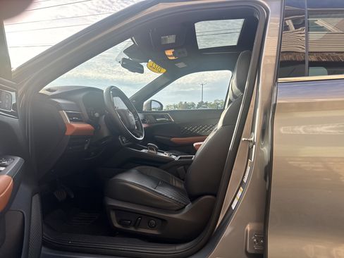 Used 2022 Mitsubishi Outlander SEL image 9