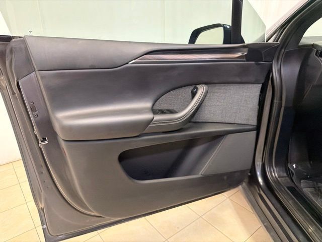 Used 2024 Tesla Model X AWD/4WD image 10