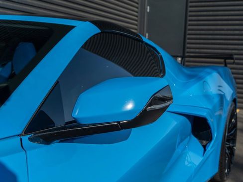 Used 2021 Chevrolet Corvette Stingray Premium Cpe w/ Z51 Performance Package image 14