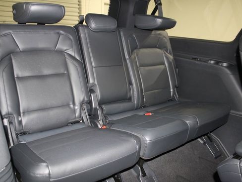 New 2025 Lincoln Navigator L Reserve w/ Jet Appearance Package image 37