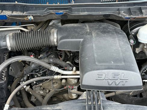 Used 2020 RAM 1500 Classic Warlock w/ Electronics Group image 9