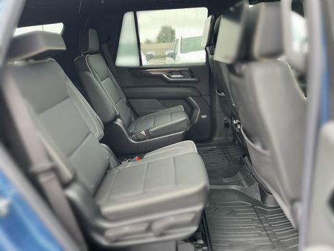 Used 2026 GMC Yukon Elevation w/ Elevation Premium Package AWD/4WD image 28