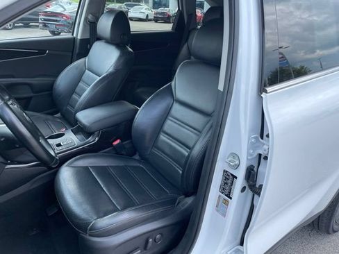 Used 2020 Kia Sorento EX FWD image 21