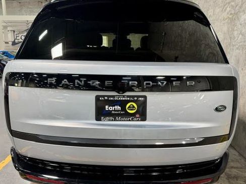 Used 2023 Land Rover Range Rover SE AWD/4WD image 7