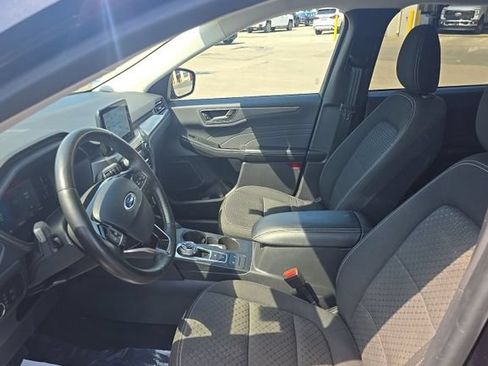 Used 2023 Ford Escape Active AWD/4WD image 7