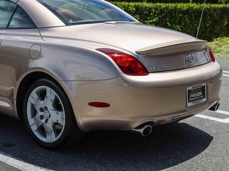 Used 2005 Lexus SC 430 Convertible w/ Preferred Accessory Pkg RWD image 11