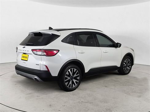 Used 2020 Ford Escape SE Sport image 5