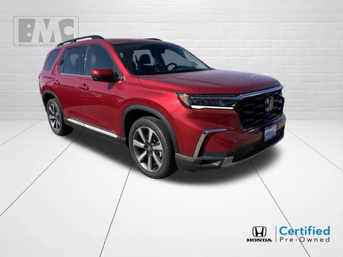 Used 2023 Honda Pilot Touring image 2