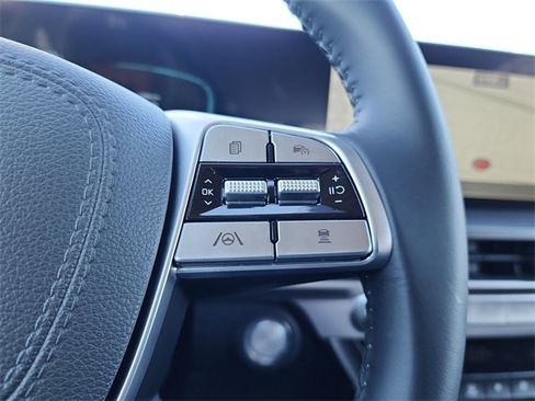 New 2025 Kia Telluride S image 24