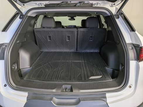 Used 2024 Chevrolet Blazer LT w/ Convenience Package FWD image 31