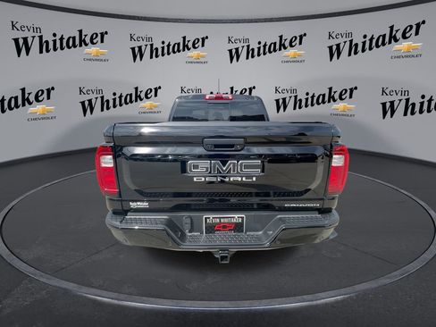 Used 2023 GMC Canyon Denali w/ Denali Black Edition AWD/4WD image 7
