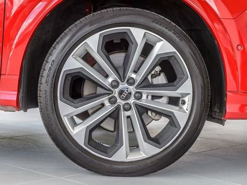 Used 2021 Audi Q3 2.0T Premium Plus w/ Premium Plus Package image 14