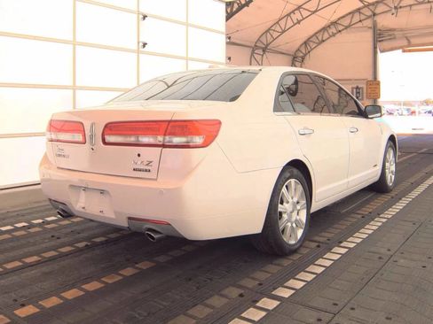 Used 2011 Lincoln MKZ Base 4dr Sedan w/ 201A Rapid Spec Order Code image 5