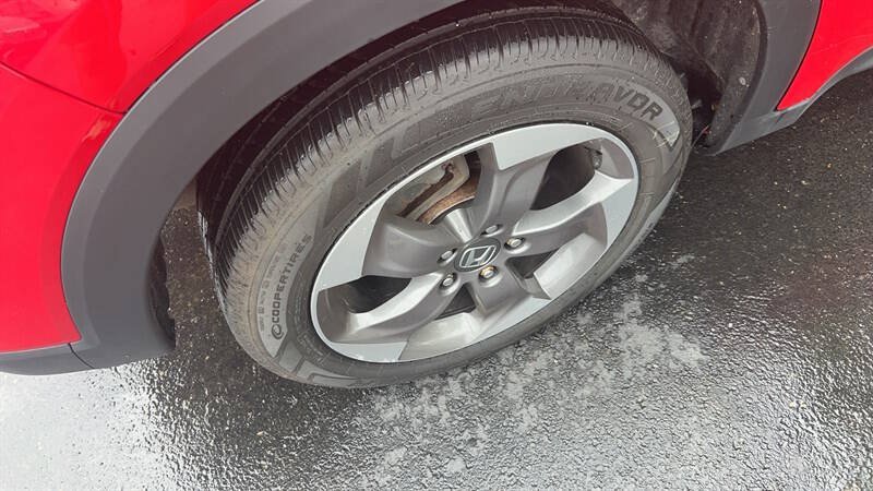Used 2018 Honda HR-V EX-L image 9