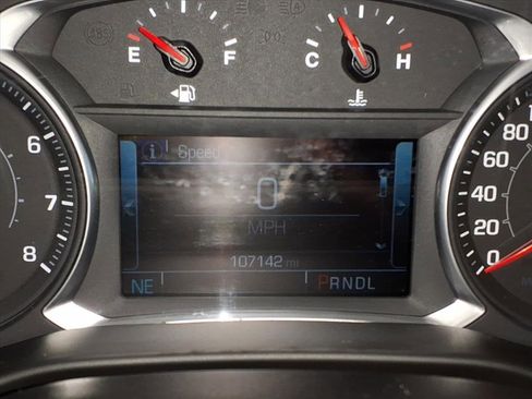 Used 2018 GMC Acadia SLT image 22