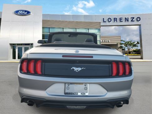 Used 2023 Ford Mustang Premium image 6