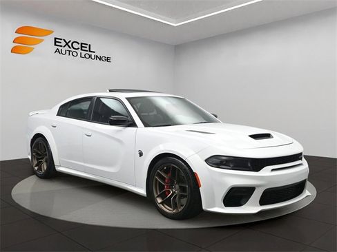 Used 2023 Dodge Charger SRT Hellcat w/ Harman/Kardon Audio Group image 7