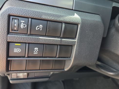 Certified 2026 Toyota Tacoma SR5 AWD/4WD image 20